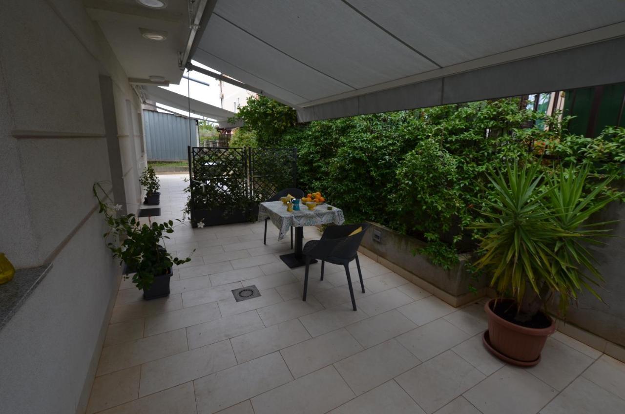 Apartments Karmen Maria Novigrad  Exterior photo